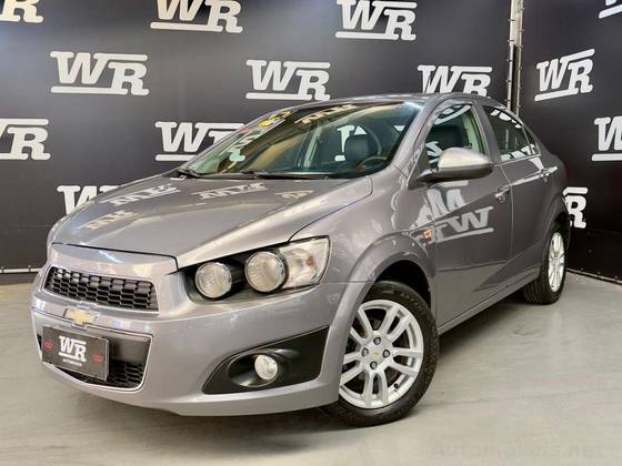CHEVROLET SONIC 1.6 LTZ SEDAN 16V FLEX 4P AUTOMÁTICO CHEVROLET SONIC 1.6 LTZ SEDAN 16V FLEX 4P AUTOMÁTICO